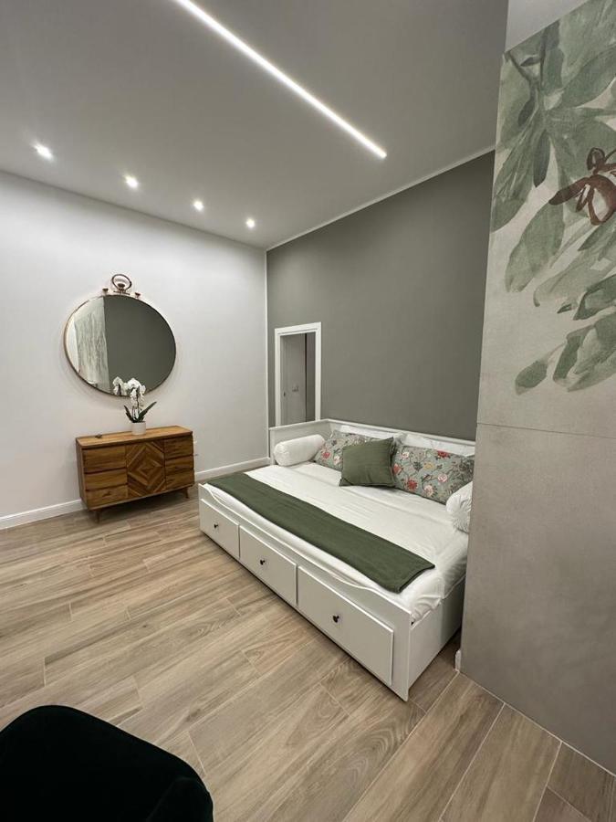 Napoli Centro - Di&Da Guest House Εξωτερικό φωτογραφία